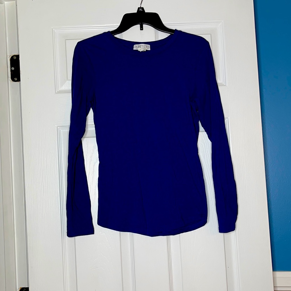 Navy blue long sleeve shirt